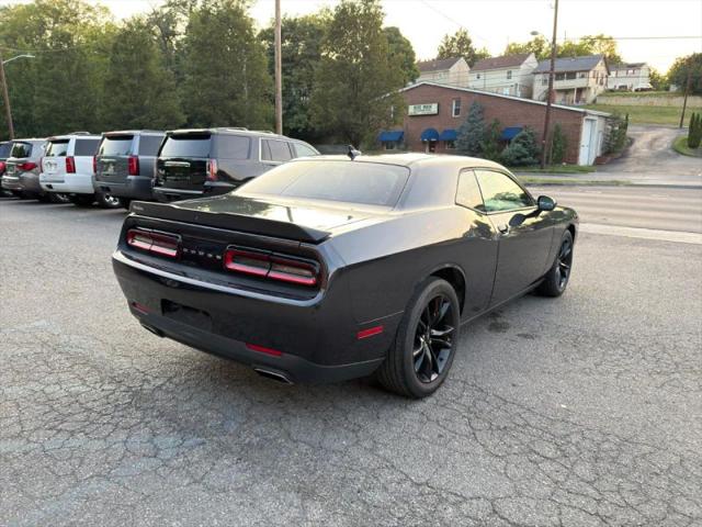 2018 Dodge Challenger SXT