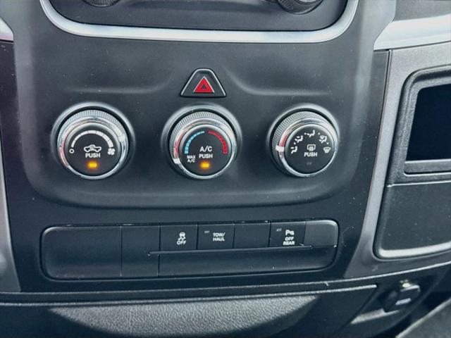 2024 Ram 1500 Classic Warlock Crew Cab 4x4 57 Box