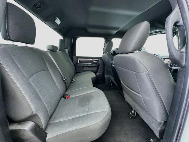 2024 Ram 1500 Classic Warlock Crew Cab 4x4 57 Box