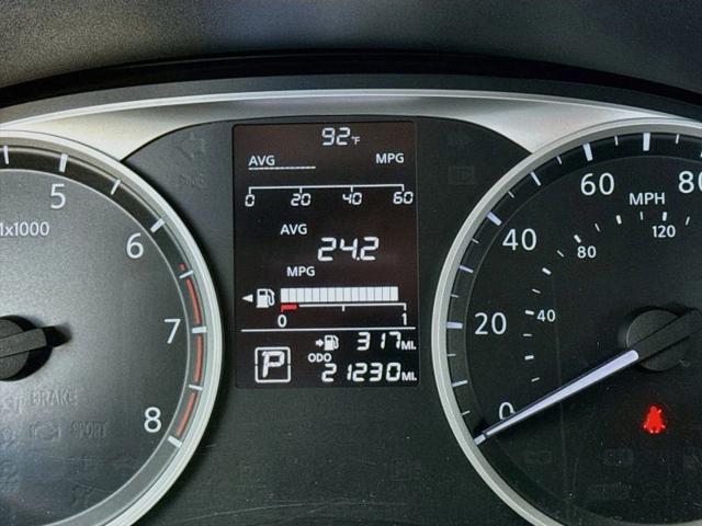 2021 Nissan Versa S Xtronic CVT