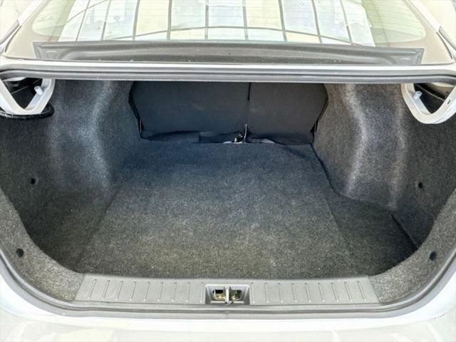 2021 Nissan Versa S Xtronic CVT