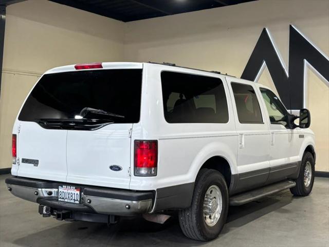 2002 Ford Excursion XLT