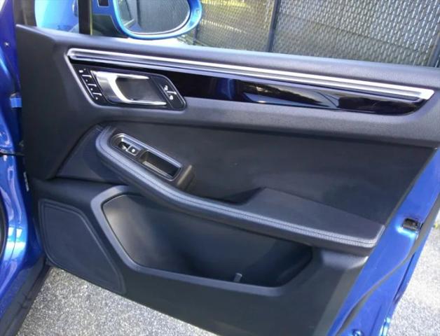 2019 Porsche Macan Base