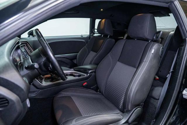 2022 Dodge Challenger SXT