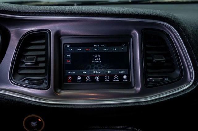 2022 Dodge Challenger SXT