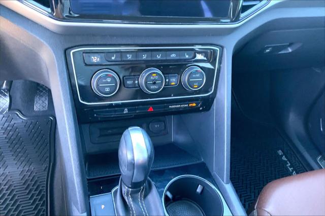 Used 2022 Volkswagen Atlas 3.6L V6 SE w/Technology For Sale in Lubbock, TX