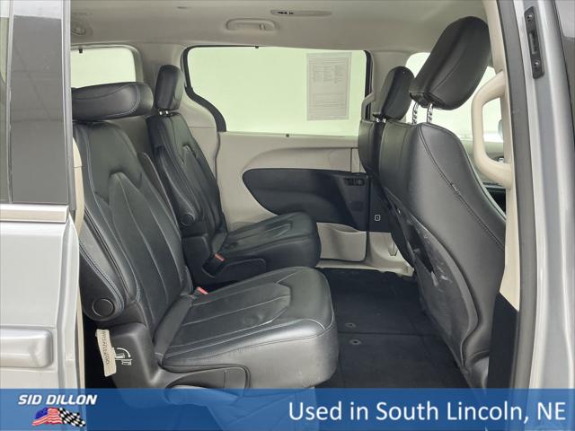 2021 Chrysler Pacifica Touring L