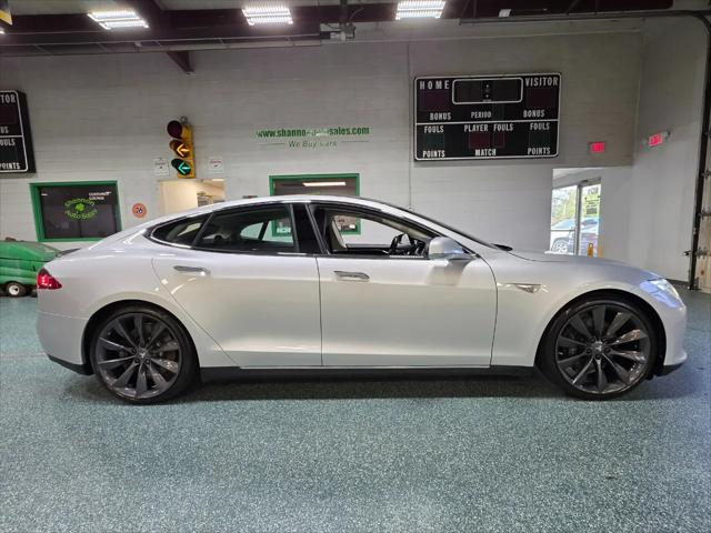 2013 Tesla Model S Performance