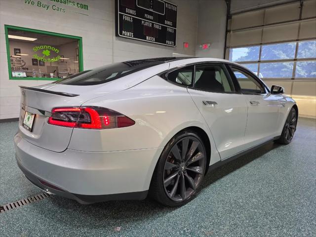 2013 Tesla Model S Performance