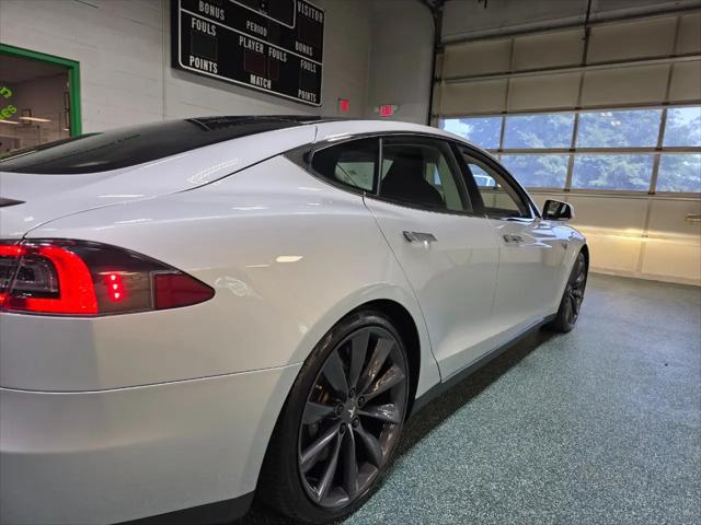 2013 Tesla Model S Performance