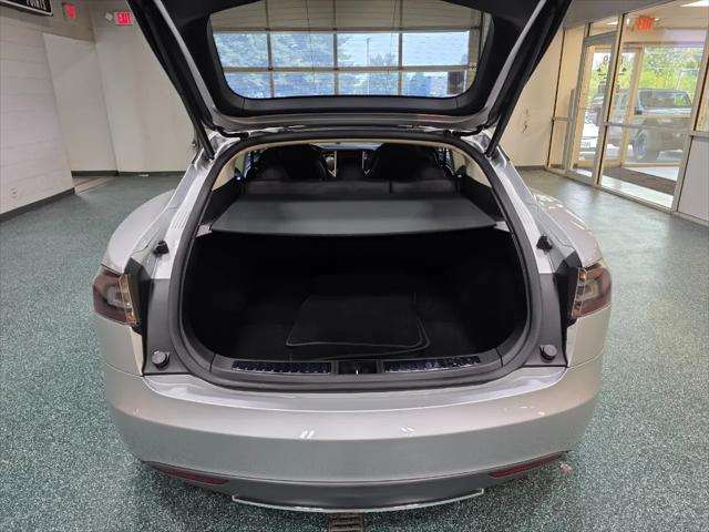 2013 Tesla Model S Performance