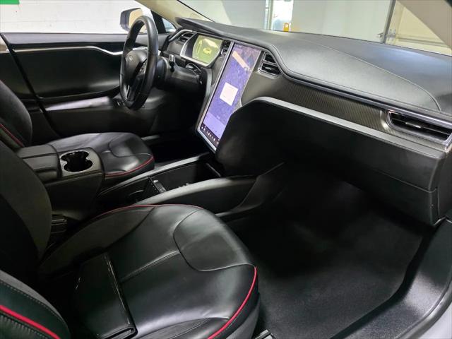 2013 Tesla Model S Performance