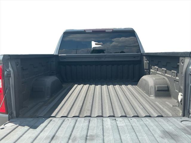 Used 2021 Chevrolet Silverado 1500 2WD Crew Cab Short Bed Custom For Sale in Muscle Shoals, AL