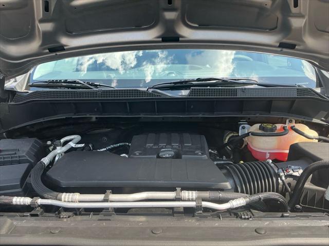Used 2021 Chevrolet Silverado 1500 2WD Crew Cab Short Bed Custom For Sale in Muscle Shoals, AL