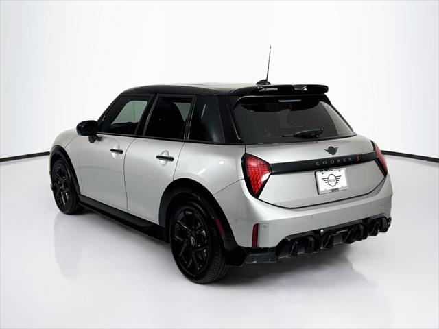 2027 MINI Cooper Hardtop Cooper S
