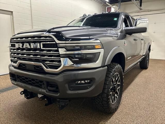 2025 Ram 3500 Limited Longhorn Crew Cab 4x4 8 Box