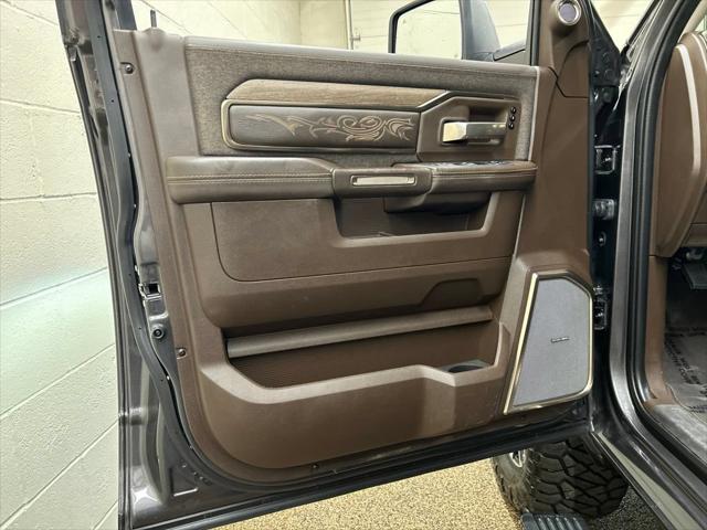 2025 Ram 3500 Limited Longhorn Crew Cab 4x4 8 Box