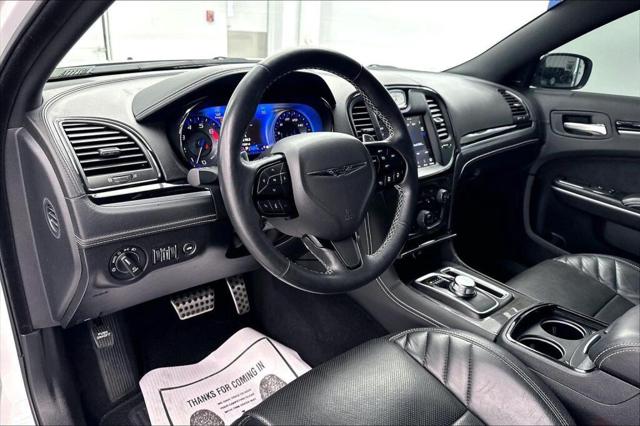 2023 Chrysler 300 300C