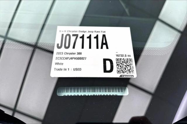 2023 Chrysler 300 300C