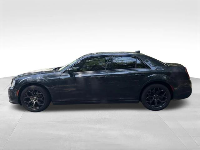 2019 Chrysler 300 Touring 2019 Chrysler 300 Touring