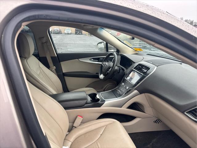2020 Lincoln Nautilus Standard