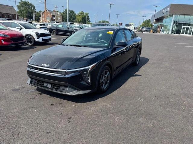 2025 Kia K4 LXS 2025 Kia K4 LXS