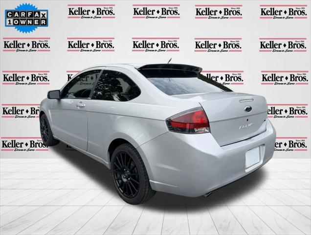 2009 Ford Focus SES