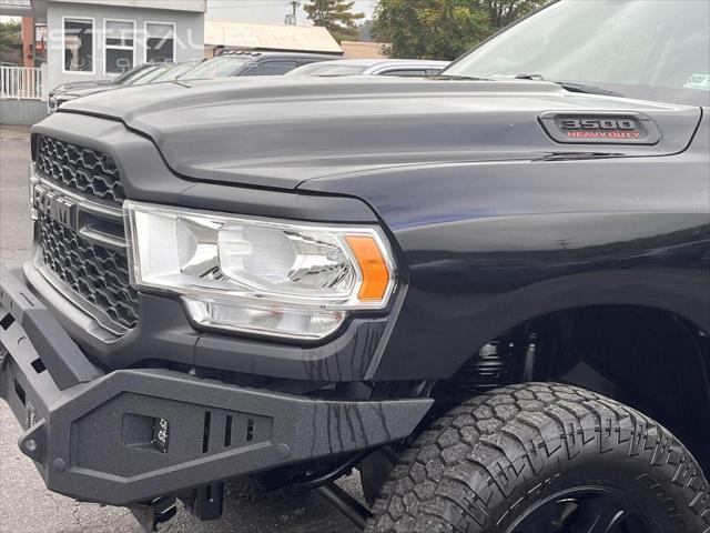 2019 RAM 3500 Big Horn Crew Cab 4x4 64 Box 2019 RAM 3500 Big Horn Crew Cab 4x4 64 Box