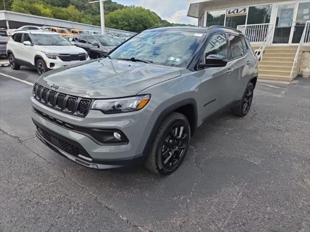2023 Jeep Compass Altitude 4x4 2023 Jeep Compass Altitude 4x4