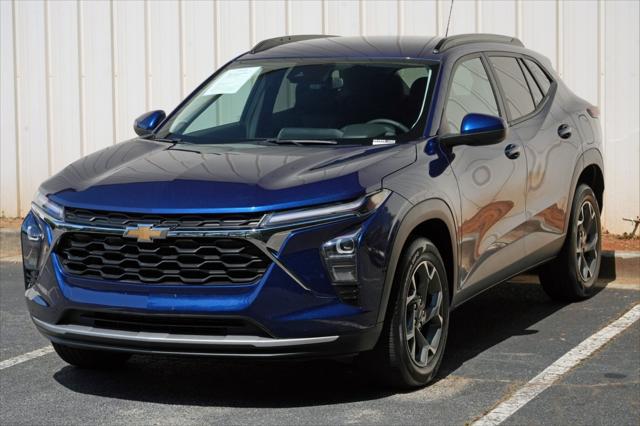 2024 Chevrolet Trax FWD LT