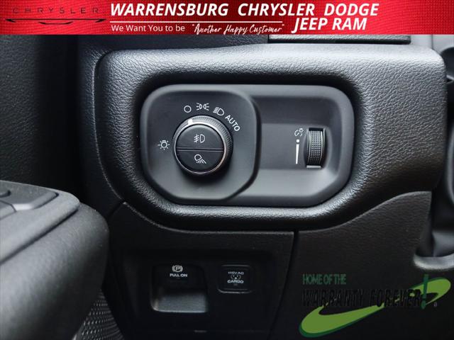 2026 Ram 1500 Express Crew Cab 4x4 57 Box