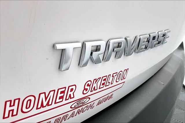 Used 2023 Chevrolet Traverse FWD LS For Sale in Olive Branch, MS