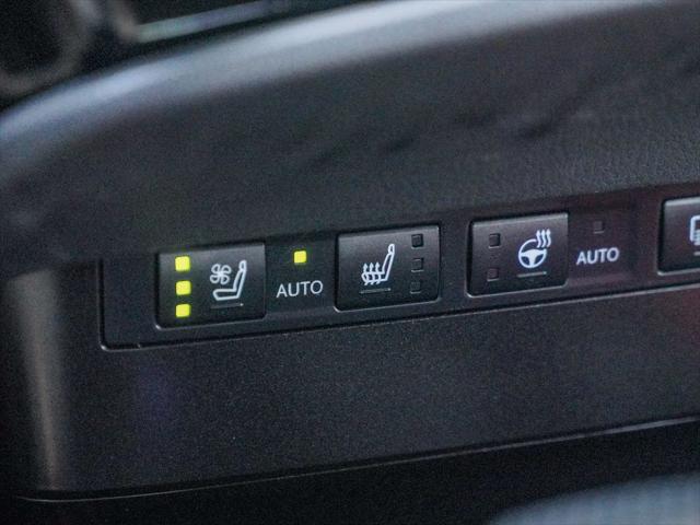 2024 Lexus ES 350 F SPORT Handling
