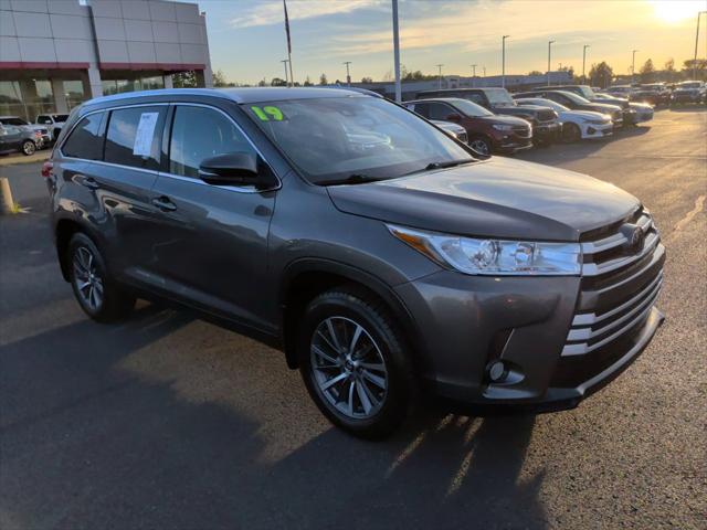 2019 Toyota Highlander XLE for sale in DuBois, PA