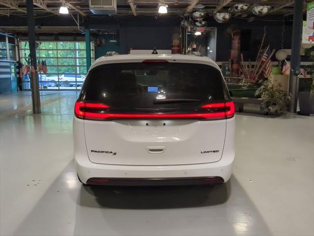 2025 Chrysler Pacifica Limited