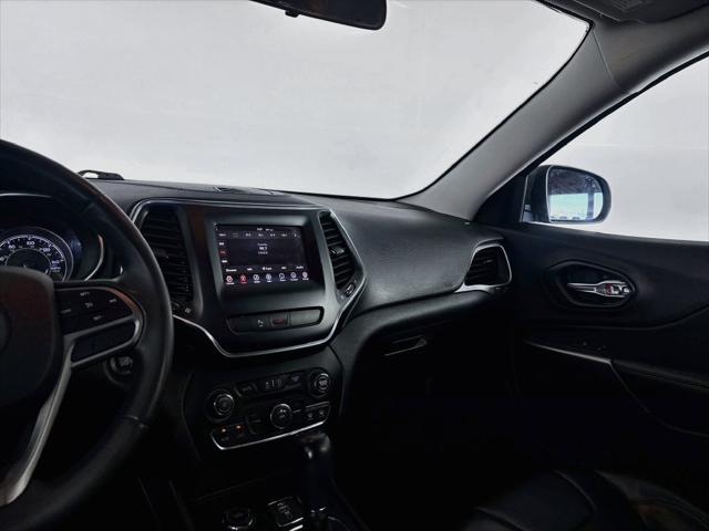 Used 2020 Jeep Cherokee Latitude Plus 4x4 For Sale in Olive Branch, MS