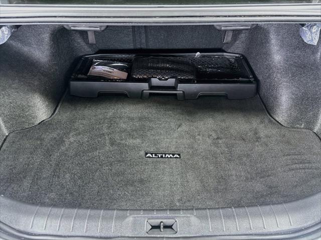 Used 2024 Nissan Altima SR FWD For Sale in Olive Branch, MS