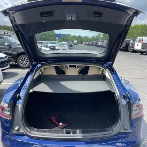 2017 Tesla Model S 90D