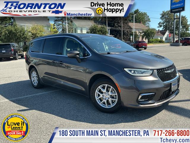 2023 Chrysler Pacifica Touring L for sale in Manchester, PA
