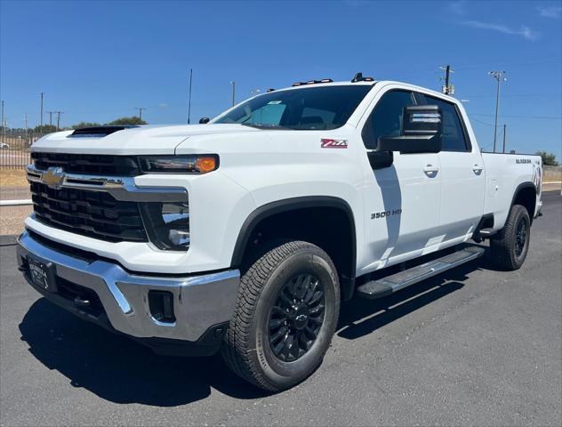 2026 Chevrolet Silverado 3500HD Crew Cab, Long Bed, LT Dual Rear Wheel, RWD for sale in Hebbronville, TX