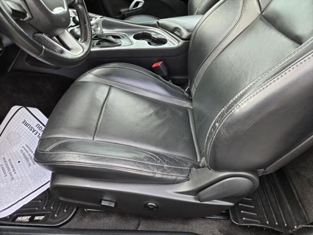2015 Dodge Challenger R/T Plus