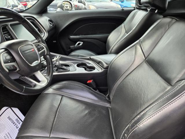 2015 Dodge Challenger R/T Plus
