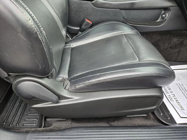 2015 Dodge Challenger R/T Plus