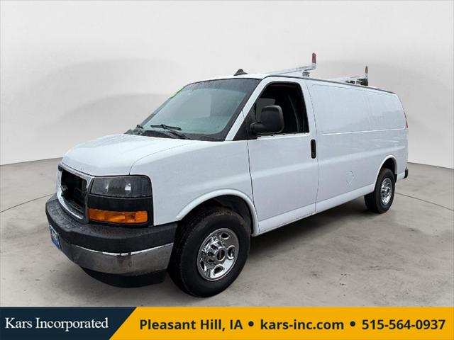 2020 GMC Savana Cargo RWD 2500 Regular Wheelbase Work Van for sale in Pleasant Hill, IA