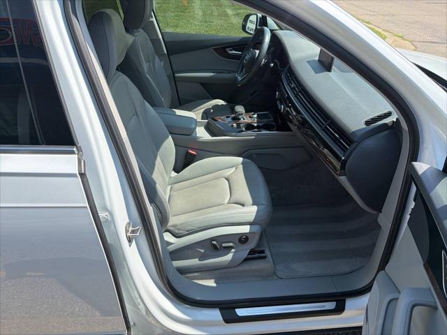 2017 Audi Q7 3.0T Premium