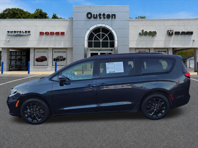 2021 Chrysler Pacifica Touring L AWD