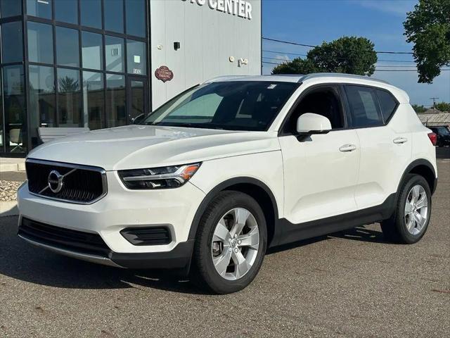 2020 Volvo XC40 T5 Momentum for sale in Canton, OH