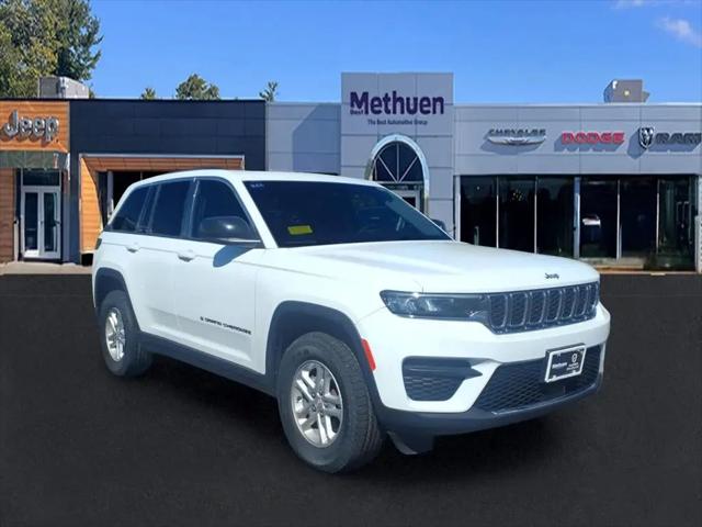 2023 Jeep Grand Cherokee Laredo 4x4 for sale in Methuen, MA