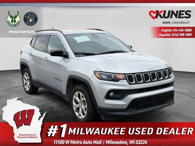 2024 Jeep Compass Latitude 4x4 for sale in Milwaukee, WI
