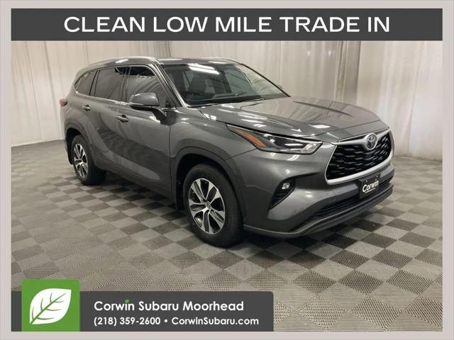 2021 Toyota Highlander XLE for sale in Moorhead, MN
